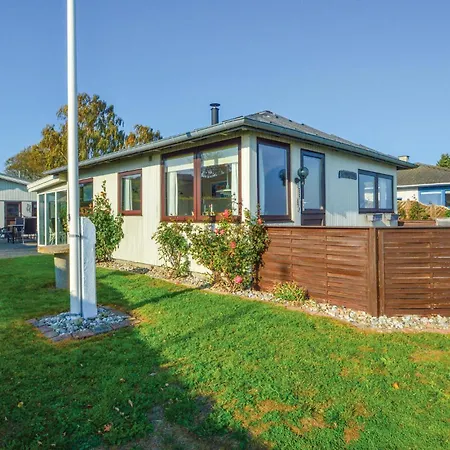 Casa de Férias Three-bedroom In Hejls