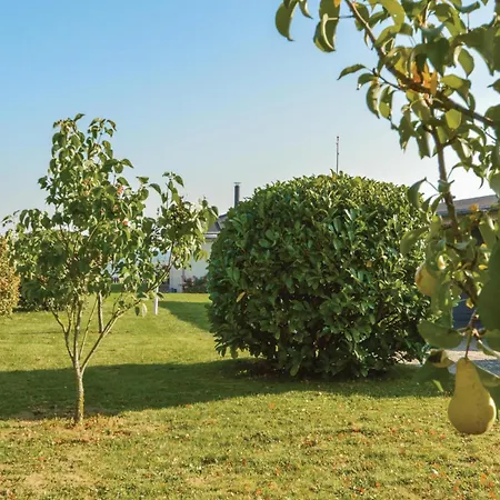 Σπίτι διακοπών Three-bedroom In *