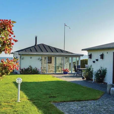 Beach Front Home In Hejls With Wifi 펜션 하일스